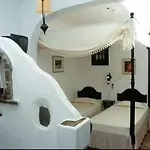 Voreades 4*