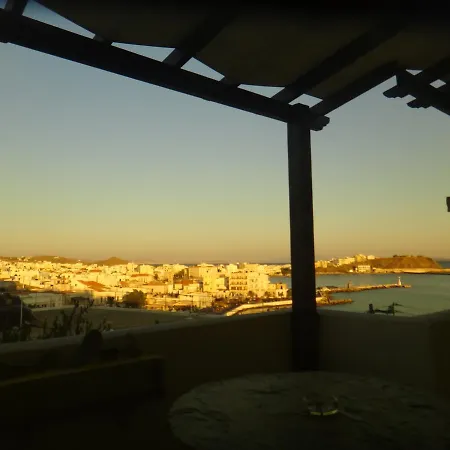 شقة فندقية Voreades 4*
