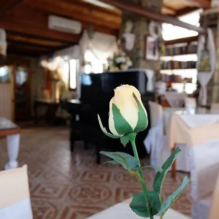 Apartmanhotel Voreades 3*