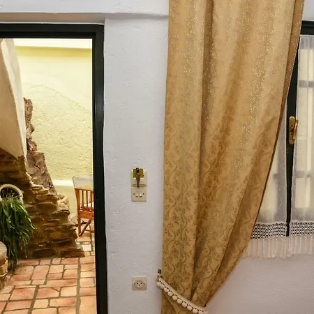 Lejlighedshotel Voreades 4*
