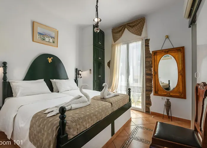 Aparthotel Voreades 3*