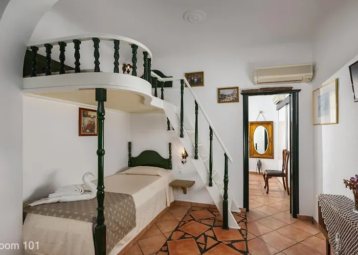 Voreades Aparthotel Tinos